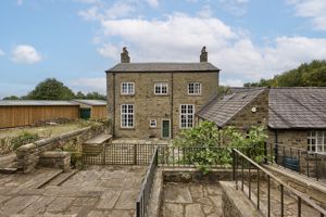 Photo 32- click for photo gallery